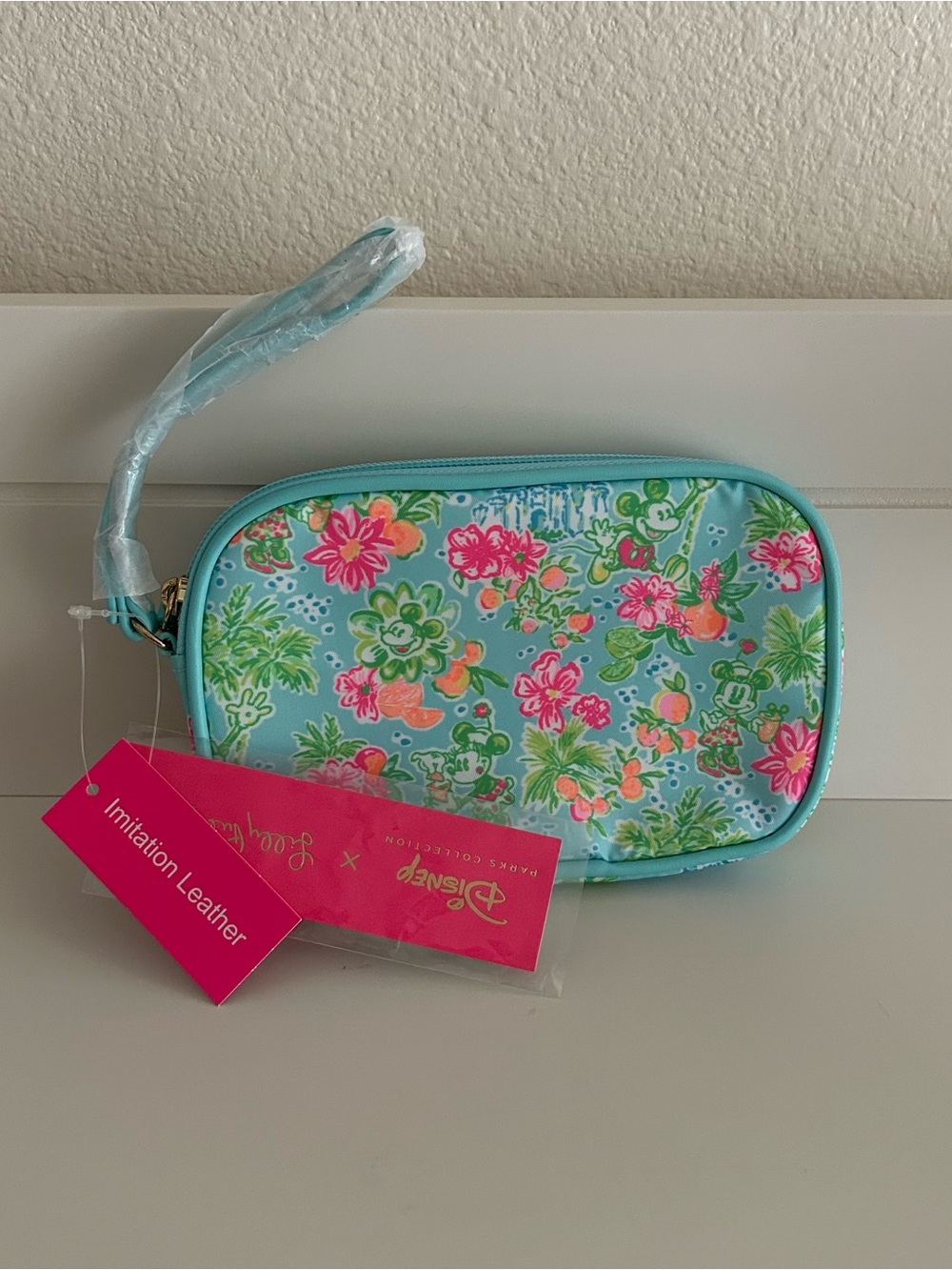 Disney x Lilly Pulitzer Wristlet | NWT